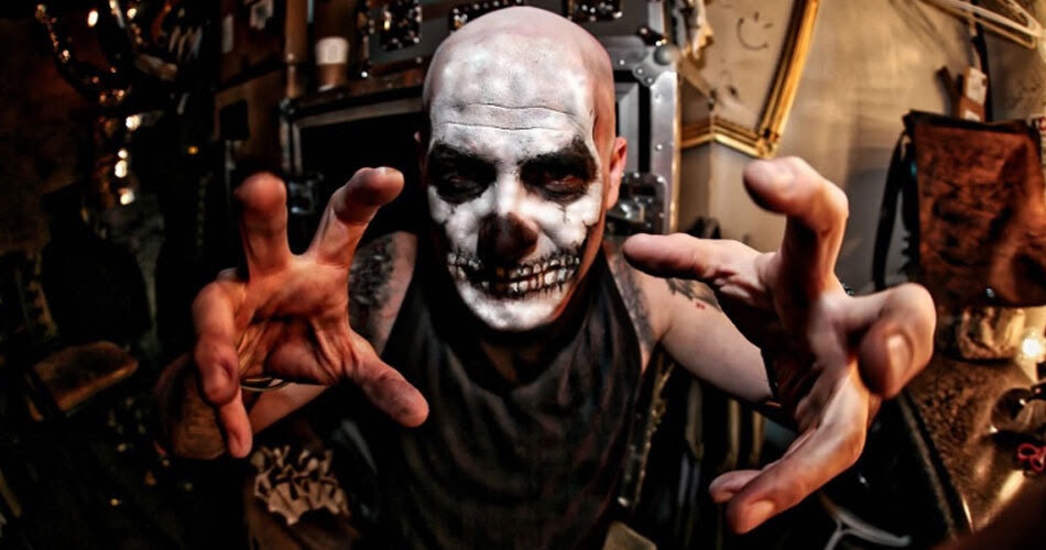 Michale Graves inicia turnê pelo Brasil tocando Misfits