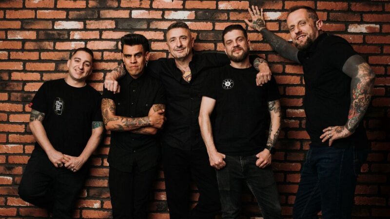 Booze & Glory anuncia show em São Paulo