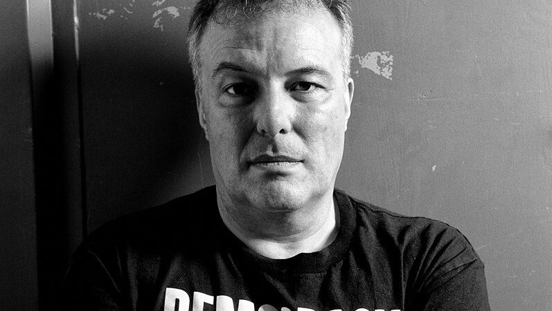 Jello Biafra, ex-Dead Kennedys, é internado após sofrer AVC