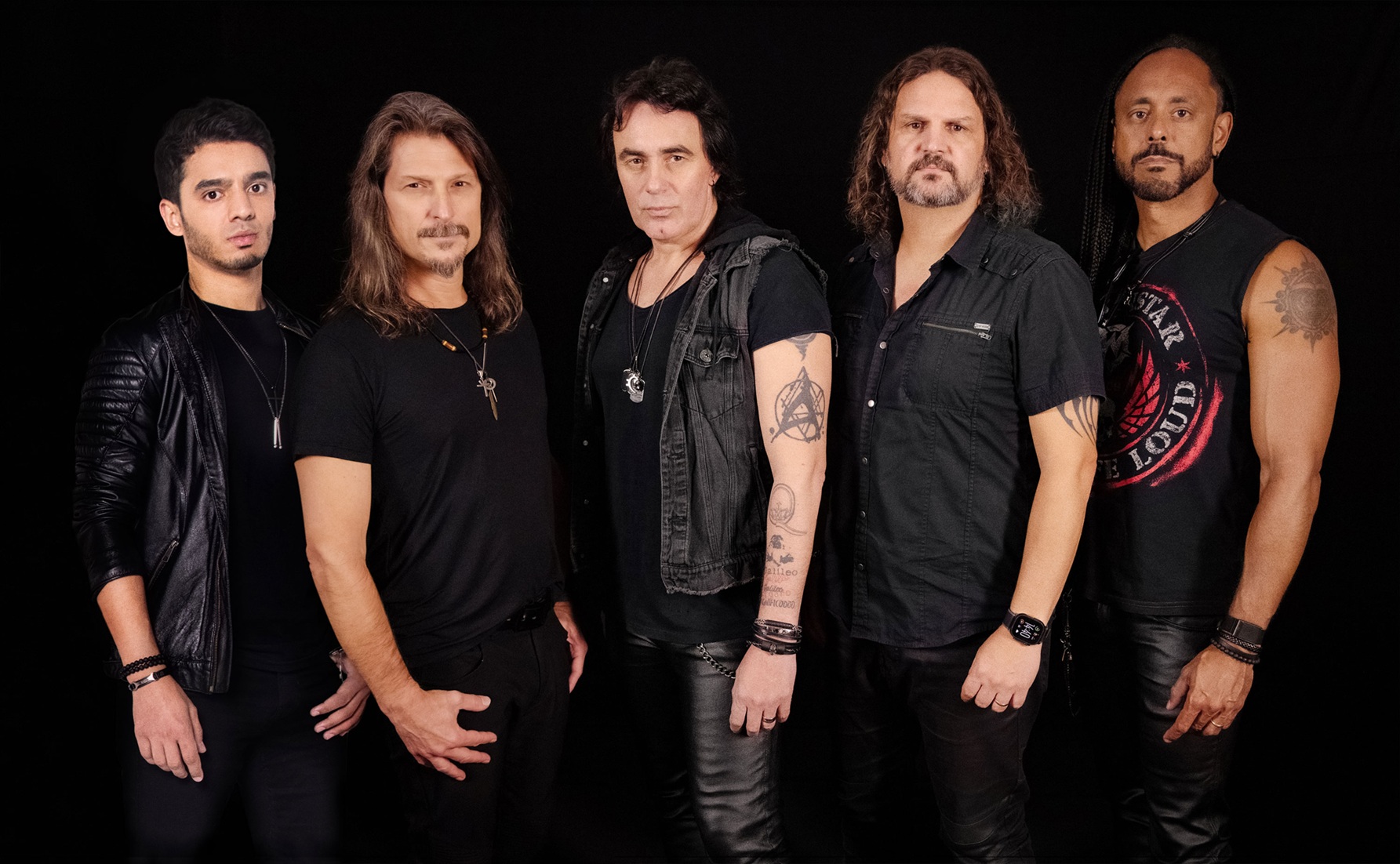 Angra anuncia show de 30 anos de ‘Holy Land’ em Porto Alegre