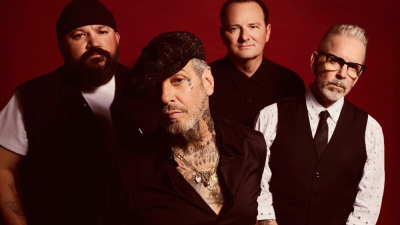 Social Distortion lança novo álbum 'Born To Kill'