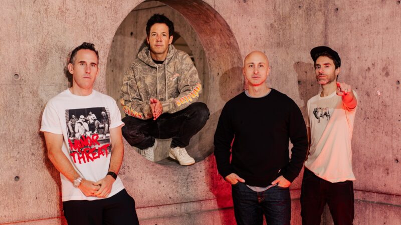 Simple Plan retorna ao Brasil em 2027